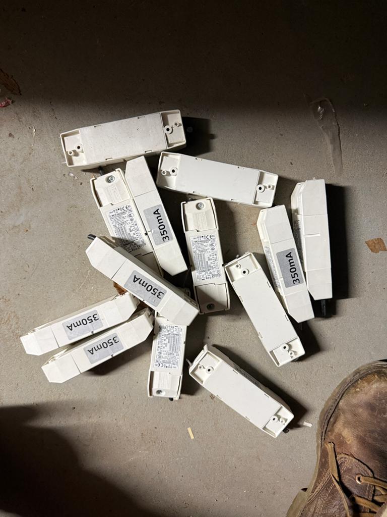 Partij oude drivers 350mA voor LED verlichting, Ophalen, Gebruikt, -, -