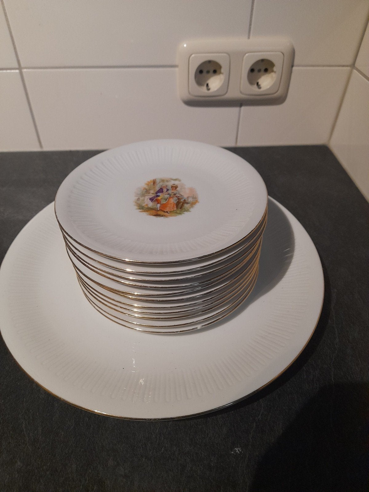 jaren 50 gebakstel, Ophalen
