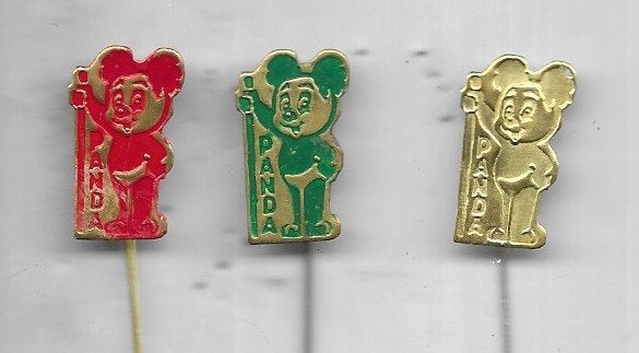 3 X PANDA STRIP SPELDEN UIT 1 SERIE, Ophalen of Verzenden, Gebruikt, Overige onderwerpen, Speldje of Pin