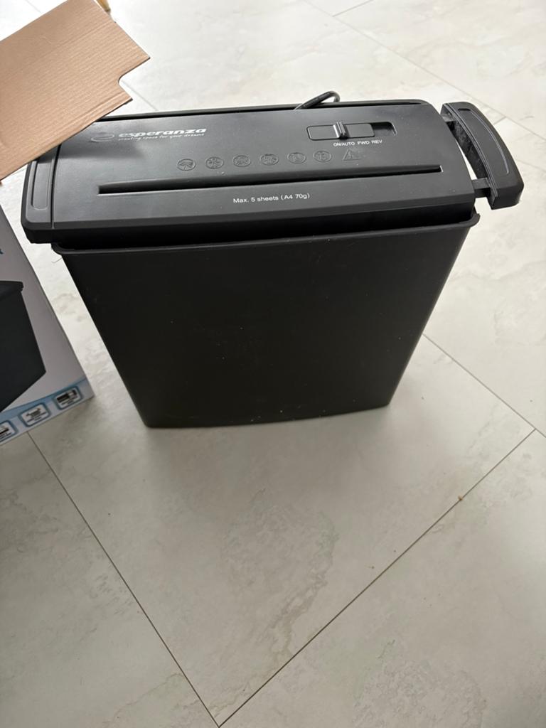 Esperanza Papierversnipperaar 10 liter zwart, Ophalen of Verzenden, Gebruikt