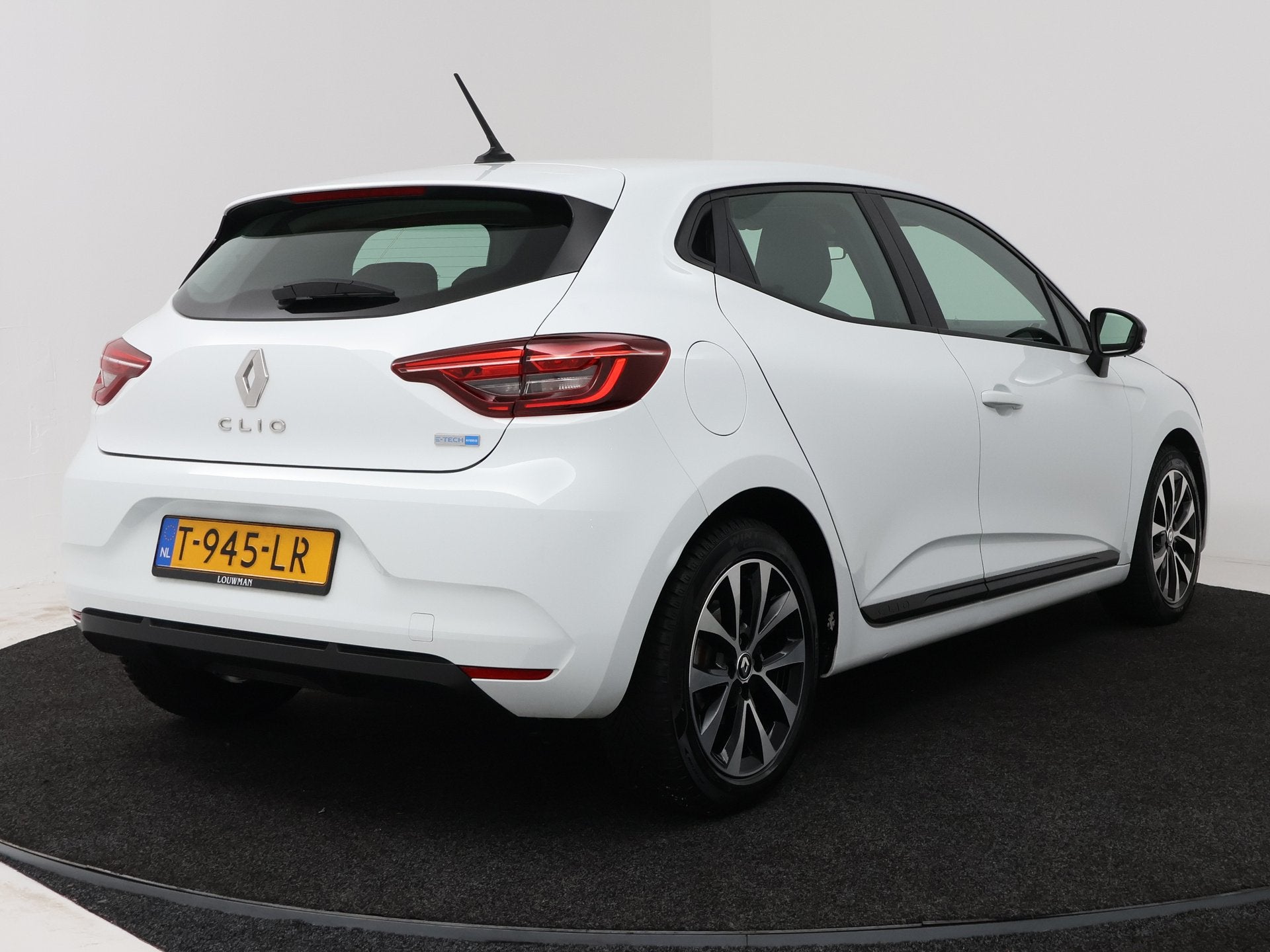 Renault Clio 1.6 E-Tech Hybrid 145 Equilibre | Apple Carplay, Auto's, 12 maanden, Wit, Origineel Nederlands, Bedrijf
