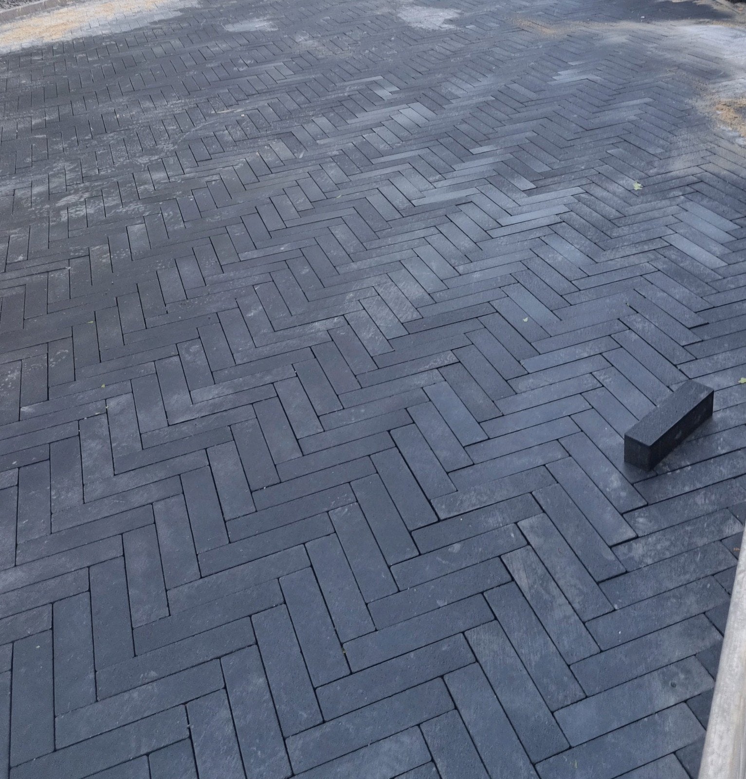 Nieuwe Tuinvisie purestone XL antraciet klinker 28x7x7 14m², Klinkers, Nieuw, Ophalen of Verzenden, 10 m² of meer