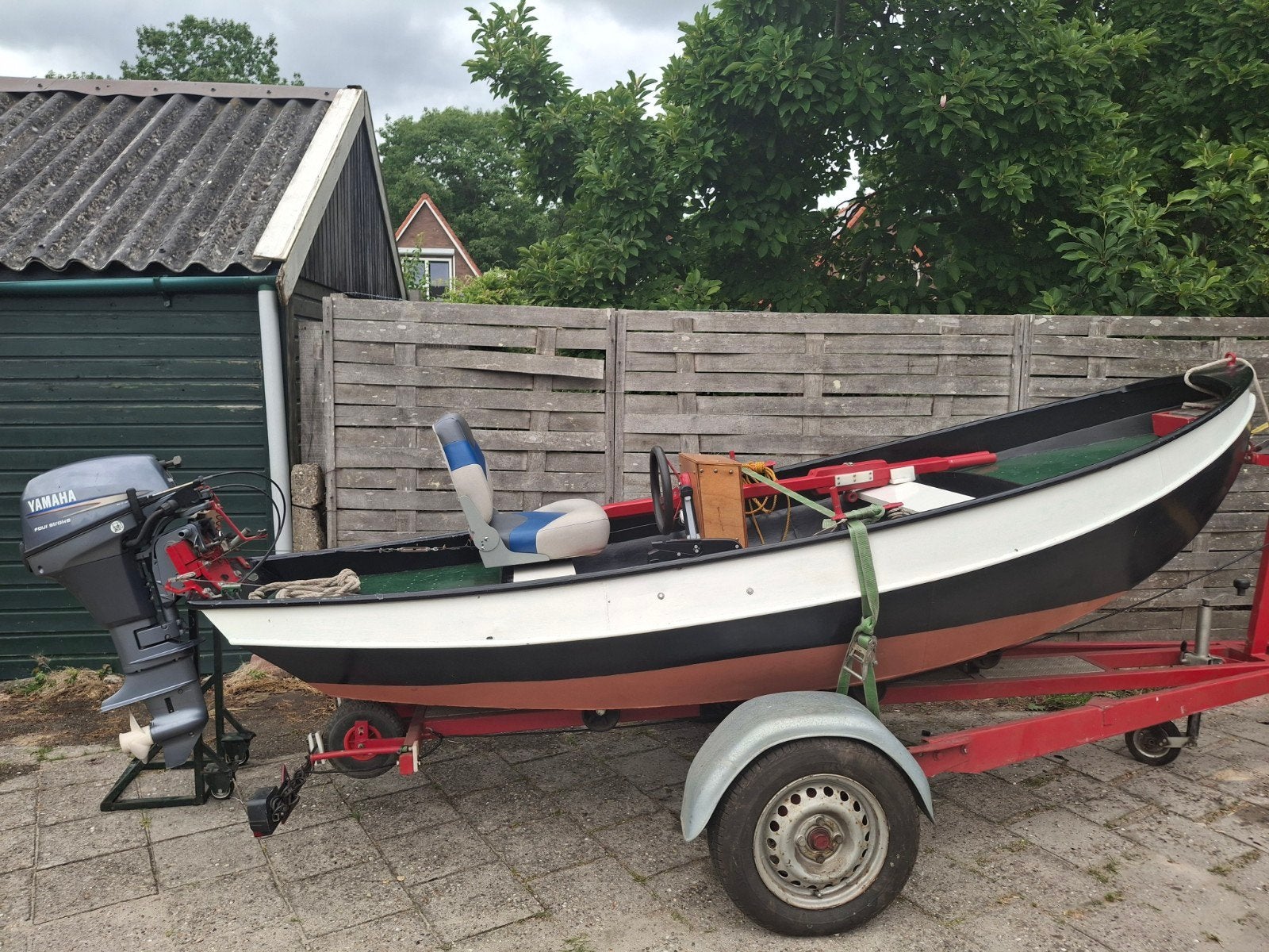 Mooie Boot. Goed onderhouden en netjes., Ophalen, Polyester, Buitenboordmotor