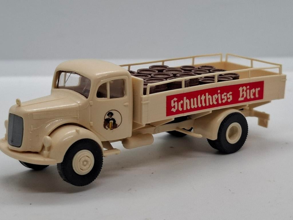 Bier vrachtwagen in ho, Ophalen of Verzenden, Zo goed als nieuw, Bus of Vrachtwagen