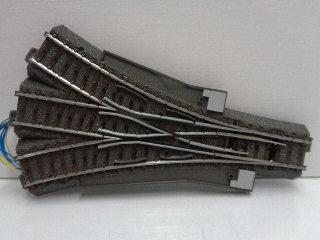 MARKLIN 24630 elec. C-rail 3-weg wissel (H0), Hobby en Vrije tijd, Modeltreinen | H0, Wisselstroom, Gebruikt, Rails, Ophalen of Verzenden