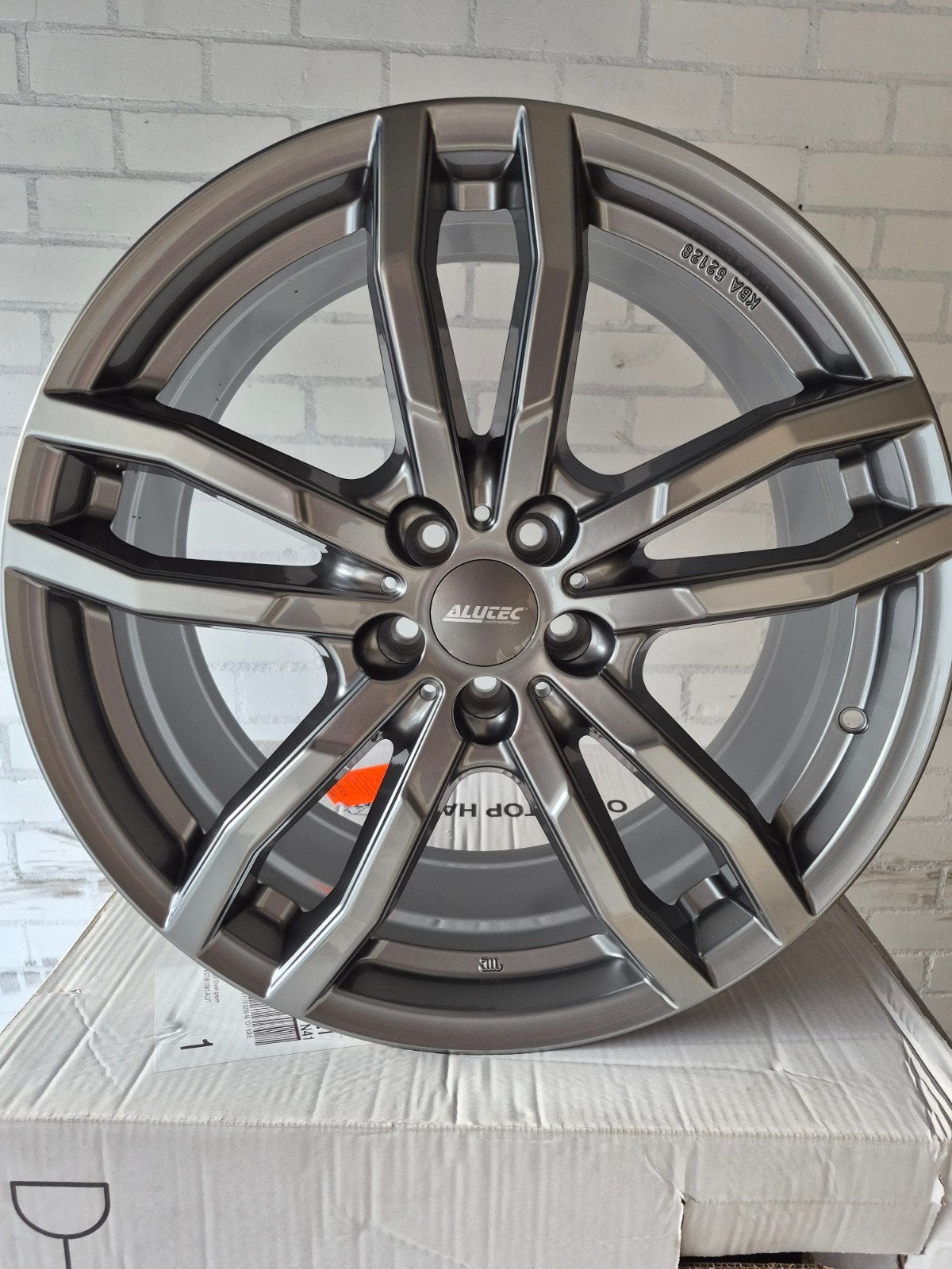 NIEUW!! 20 inch alutec velgen 5x108 Volvo, Ford, Range rover, Ophalen, 255 mm, Velg(en), Nieuw