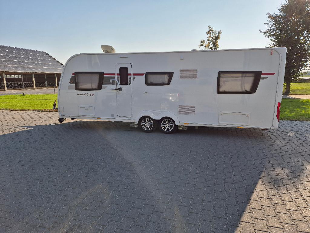 Caravan Elddis  840 Bouwjaar 2019, Caravans en Kamperen, Caravans, Particulier, tot en met 6, 1500 - 2000 kg, Treinzit, Elddis