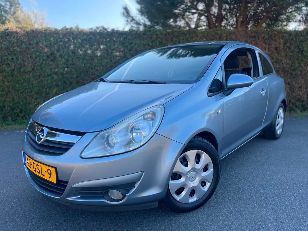 Opel Corsa 1.2-16V AIRCO APK NAP KOOPJE !, Voorwielaandrijving, Zwart, 1229 cc, Origineel Nederlands