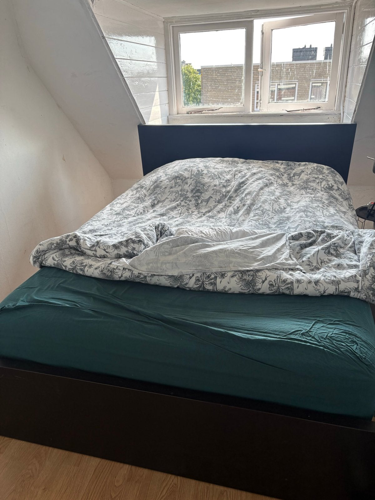 IKEA Malm bed 140x200 met 2 lades, lattenbodem en matras, Ophalen, Gebruikt, Zwart, Tweepersoons