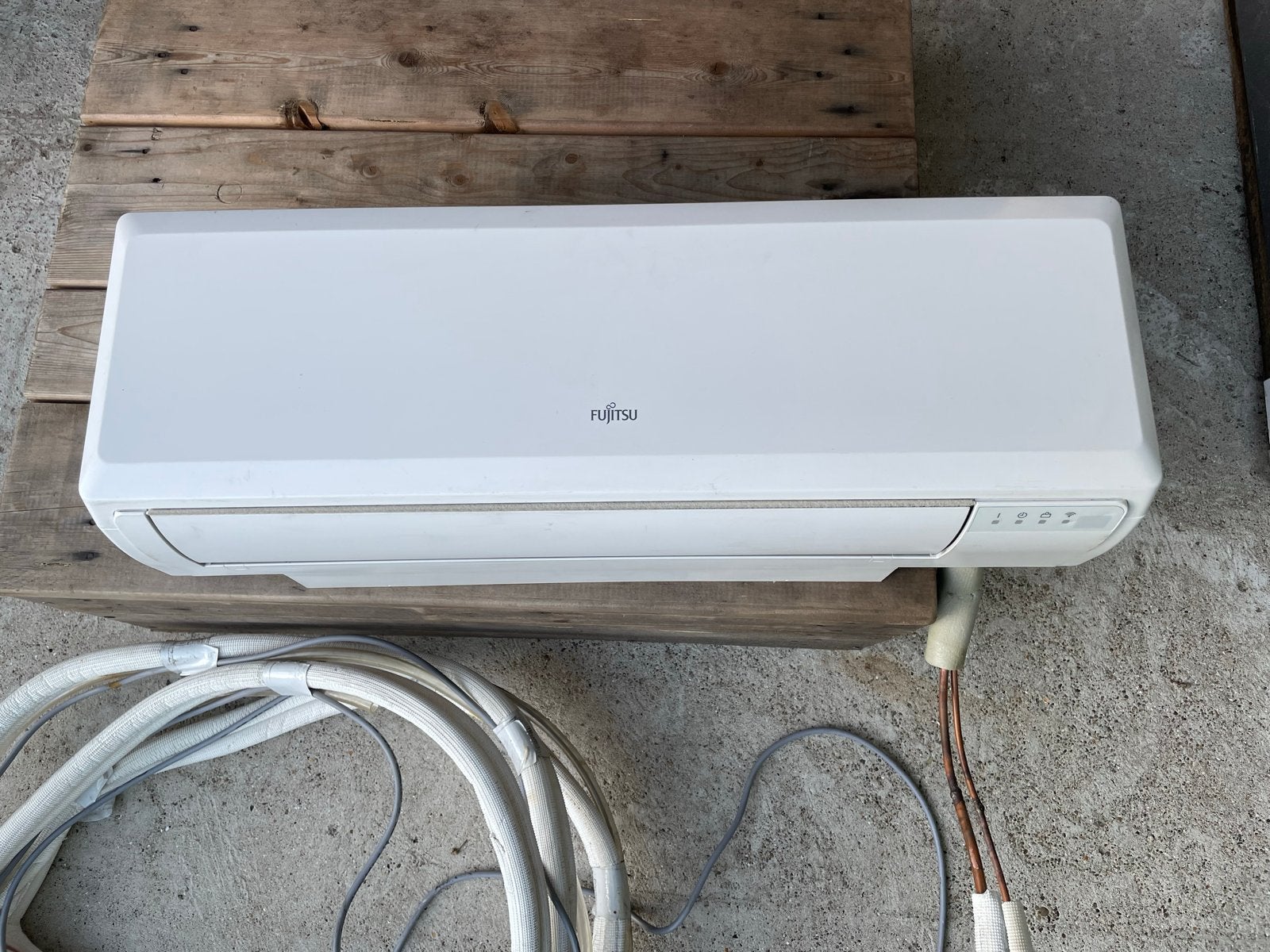 Fujitsu Atlantic R32 Wandairco - Koelen en Verwarmen, Ophalen, Gebruikt, Minder dan 60 m³, 3 snelheden of meer