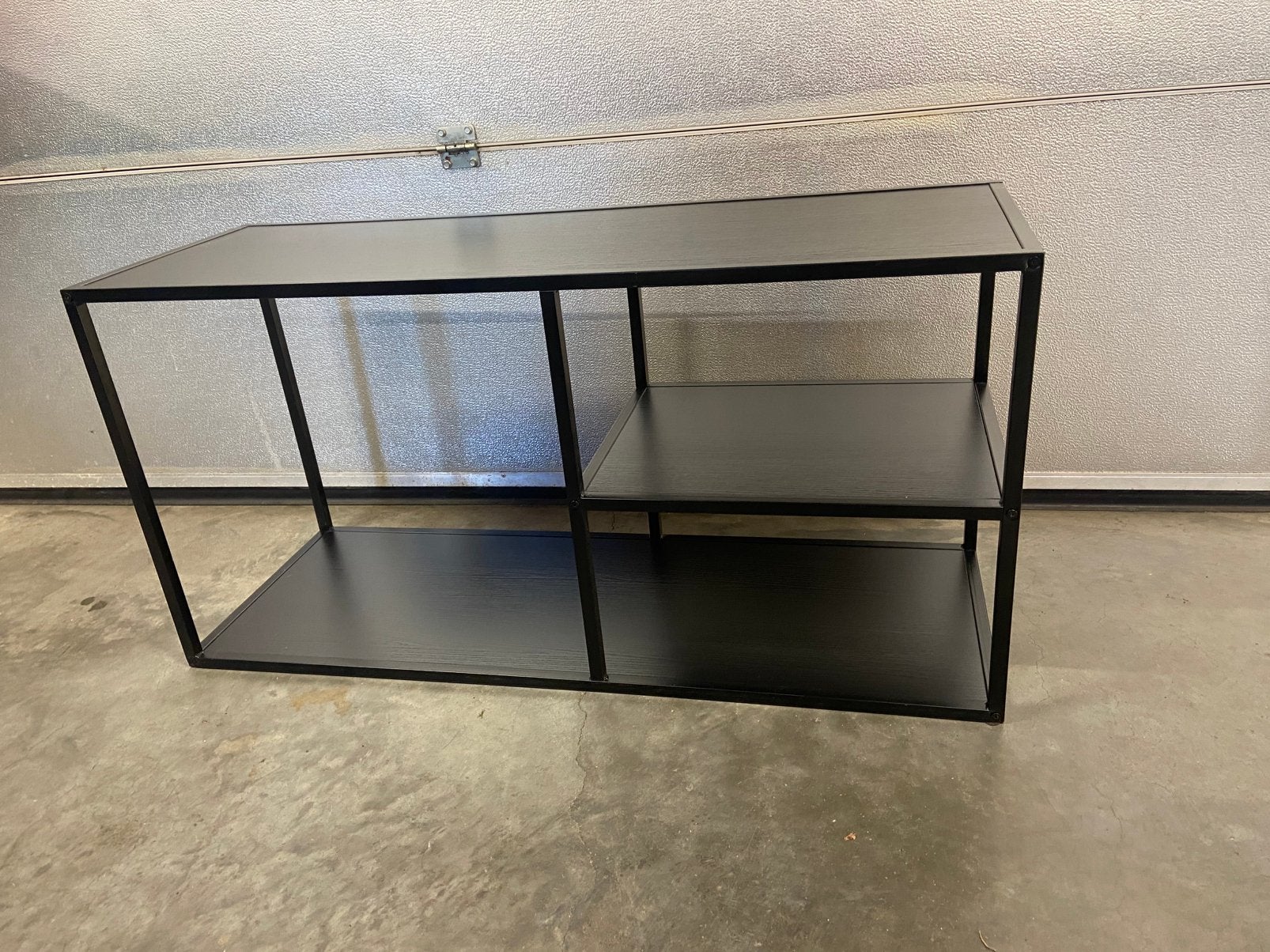 Zwart tv meubel, Ophalen, Zo goed als nieuw, 25 tot 50 cm, Rechthoekig
