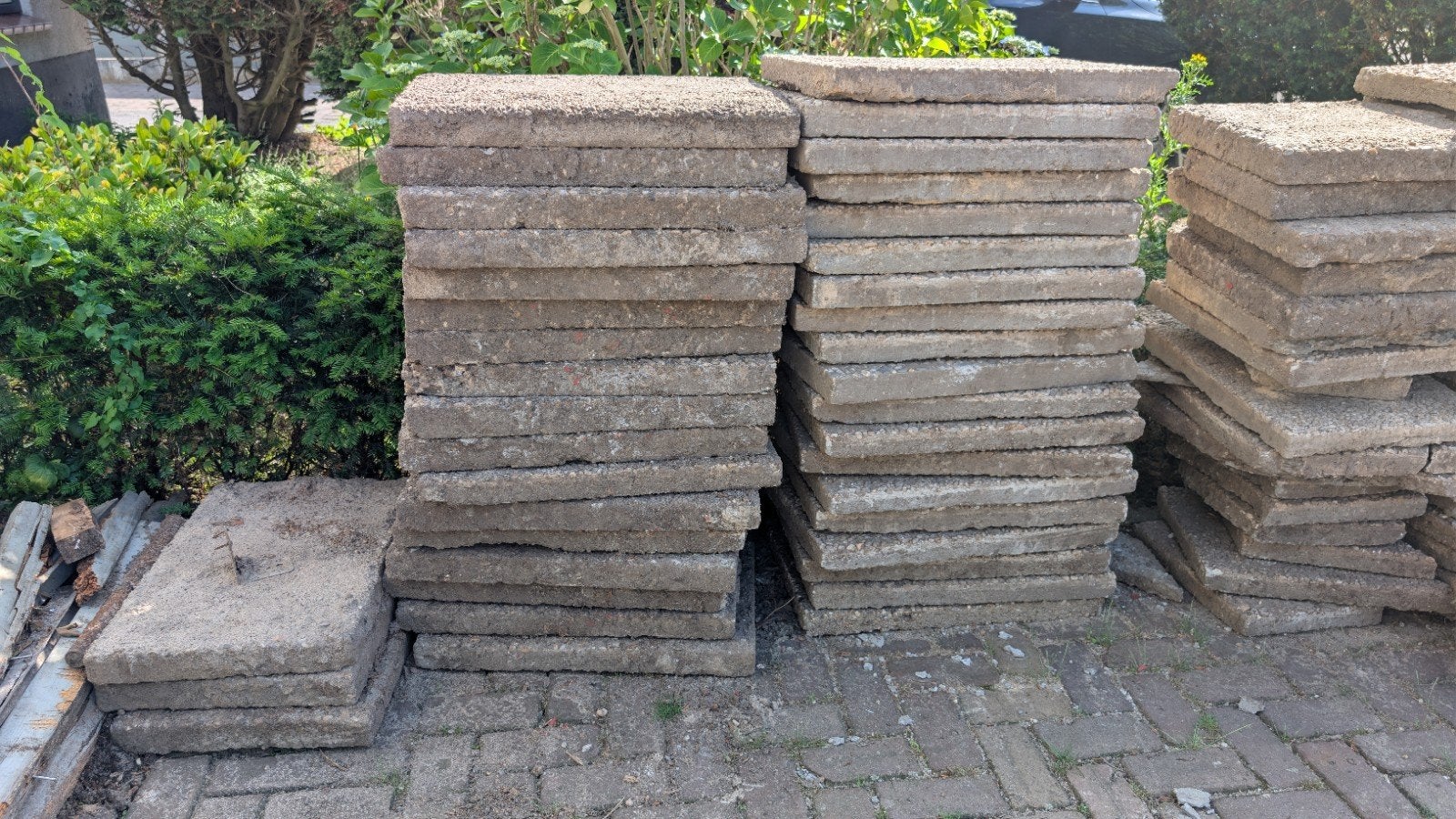 Gebruikte grindtegels, formaat 40x60, Tuin en Terras, Ophalen, Gebruikt, 10 m² of meer, Beton