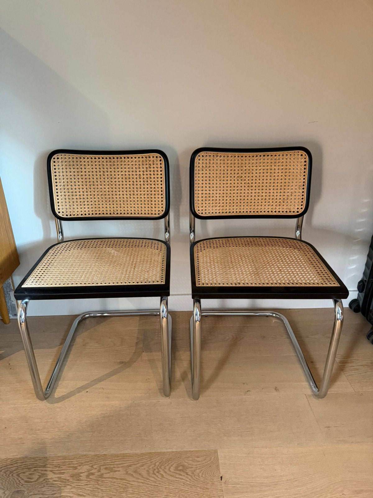 2x Thonet stijl Cesca Breuer buisframe stoelen zwart., Ophalen, Kunststof, Twee, Zwart