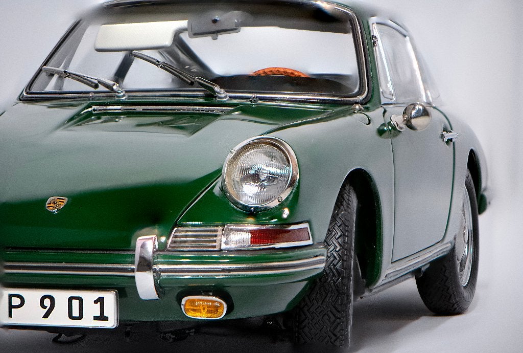 Porsche 901 cmc 1/18, Ophalen, Zo goed als nieuw, Auto, Autoart