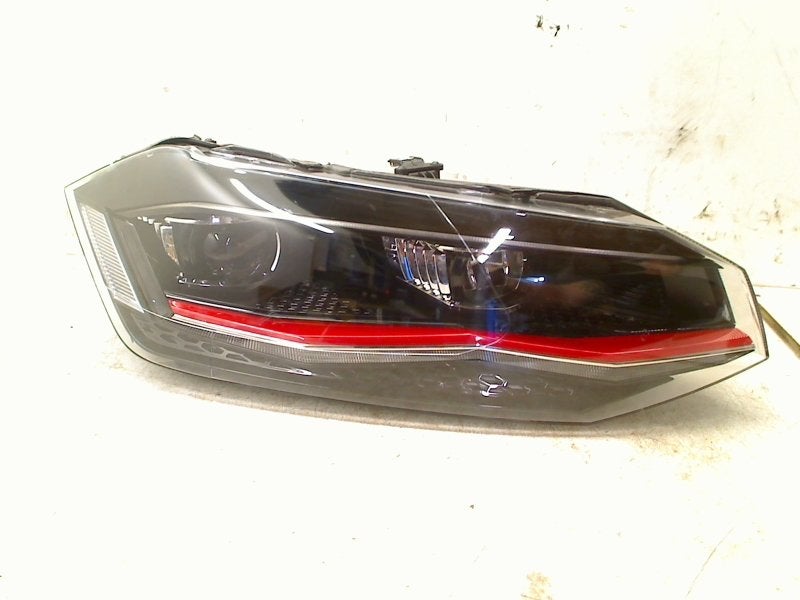 Koplamp Rechts GTI Volkswagen Polo VI (AW1) 2025 2G1941774A, Gebruikt, Volkswagen, Volkswagen AG, Kundenbetreuung@volkswagen.de
