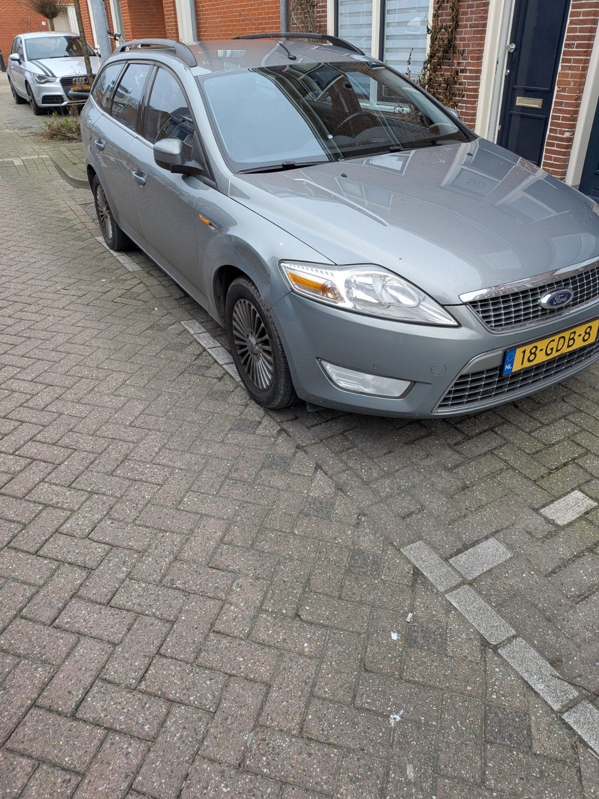 Ford Mondeo 2.3 16V Wagon AUT 2008 Grijs, Auto's, Ford, 4 cilinders, Mondeo, 160 pk, Alcantara