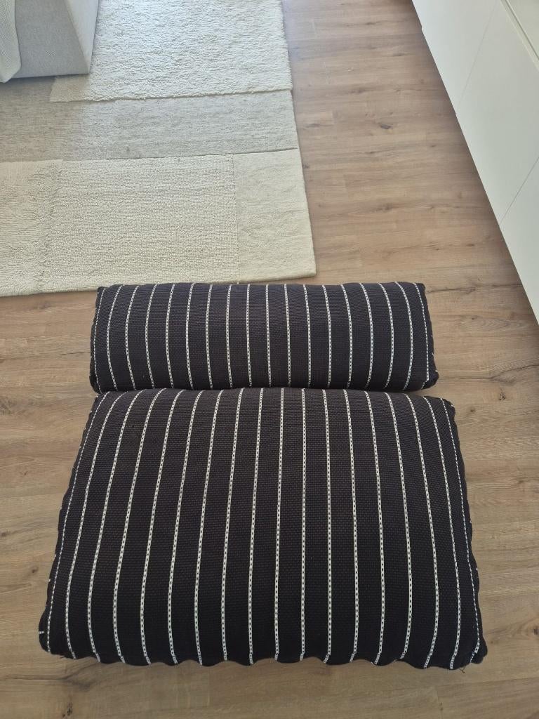 Loungekussen / vloerkussen zwart met witte strepen, Huis en Inrichting, Woonaccessoires | Kussens, Ophalen, Gebruikt, Zwart, Vierkant