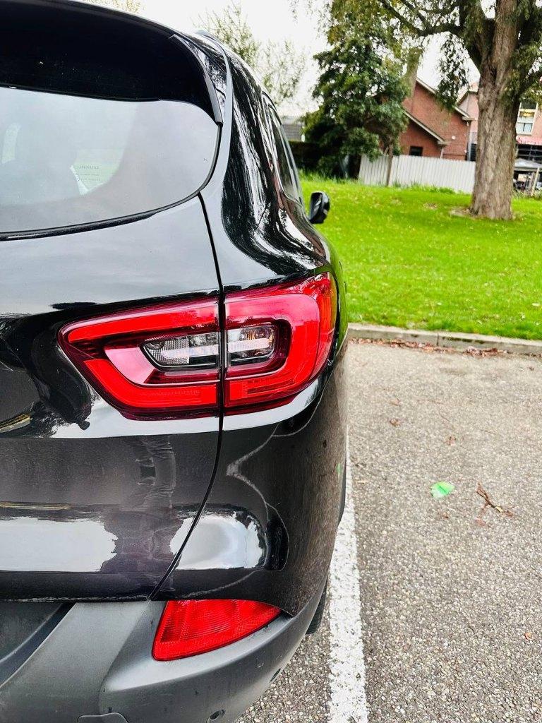 Renault Kadjar NAP 1.2 TCE AUT 2017 Zwart 109.000KM, Auto's, Automaat, Kadjar, Overige bekleding, Lichtsensor