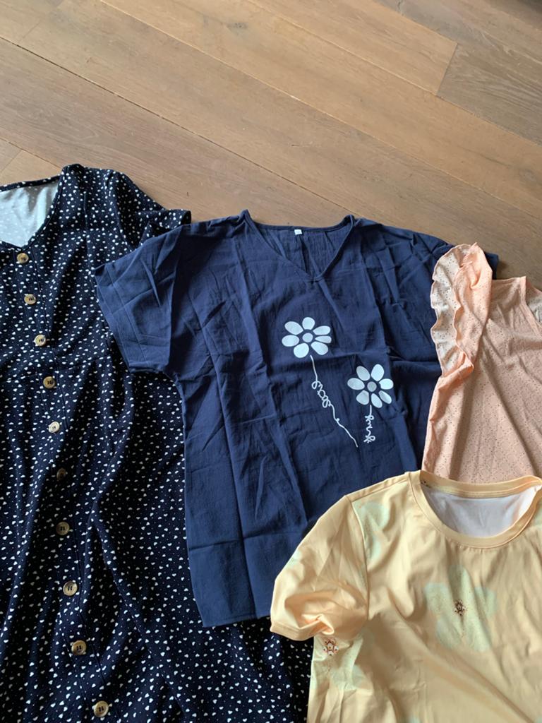 Diverse Dameskleding: Jurken en T-shirts, Eén persoon, Cadeaubon