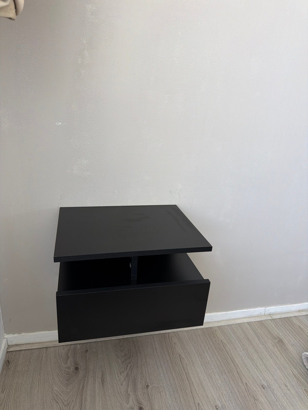 Zwevende ladekast zwart - Modern en ruimtebesparend, Minder dan 45 cm, Ophalen of Verzenden, Zo goed als nieuw, Minder dan 55 cm