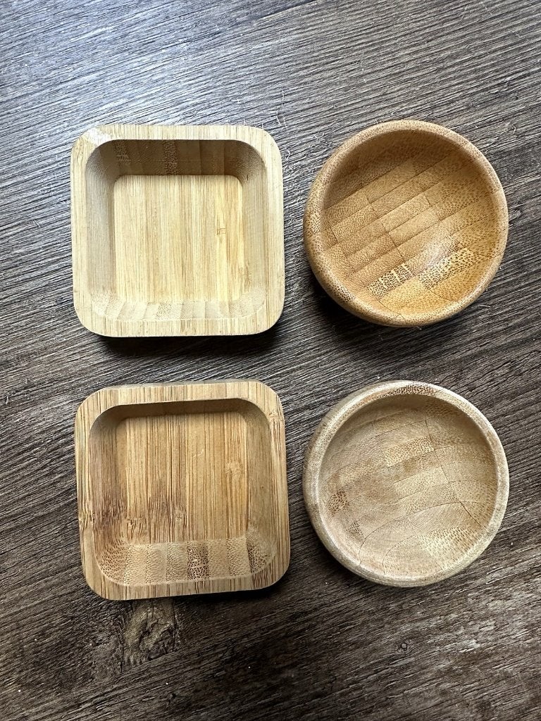 4 bamboe schaaltjes (2 vierkant, 2 rond), Gebruikt, Overige merken, Ophalen of Verzenden, Schaal of Schalen