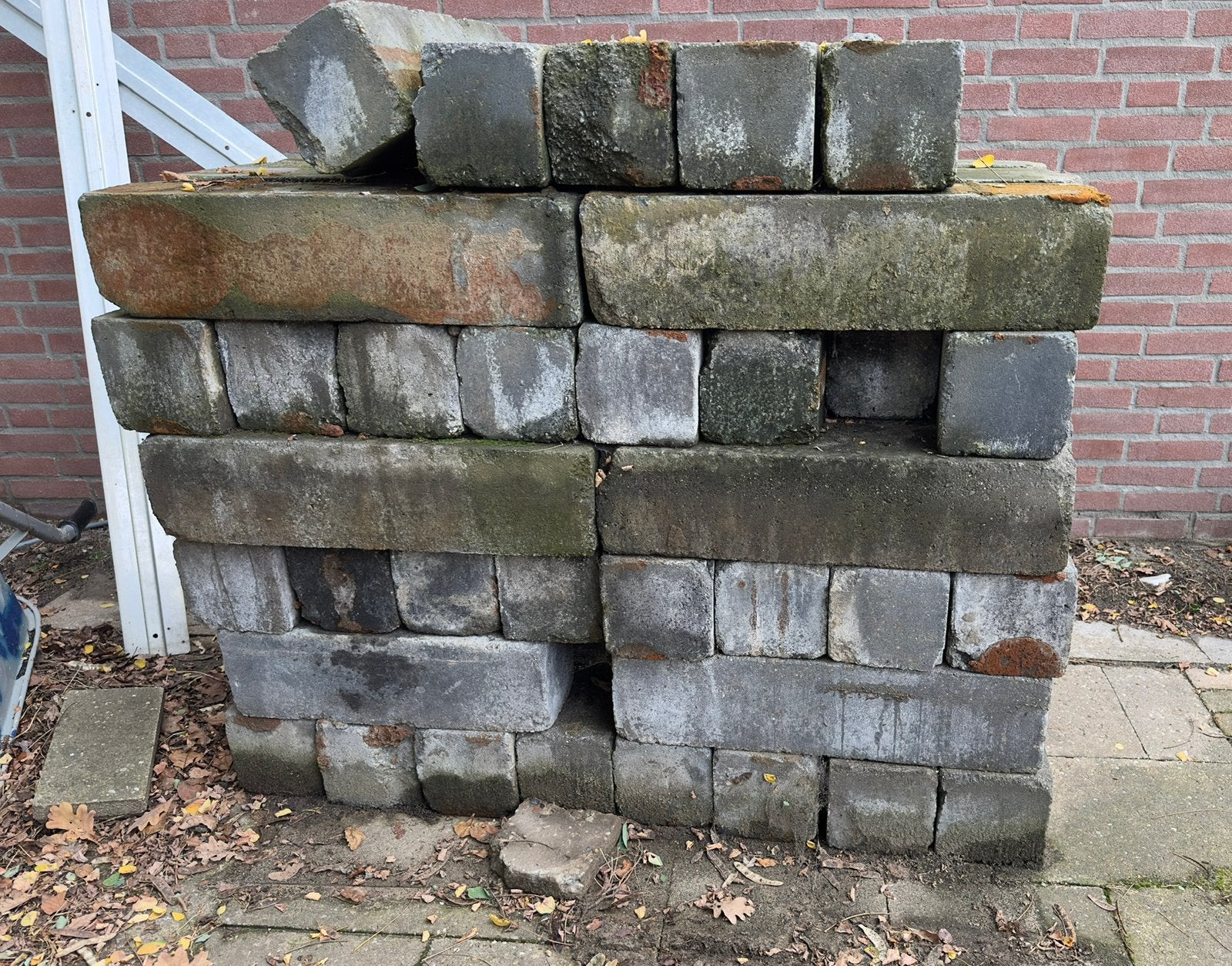 Betonnen Stapelblokken blauw/grijs 15x15x60 cm, Tuin en Terras, Ophalen, Gebruikt, Beton, Overige typen