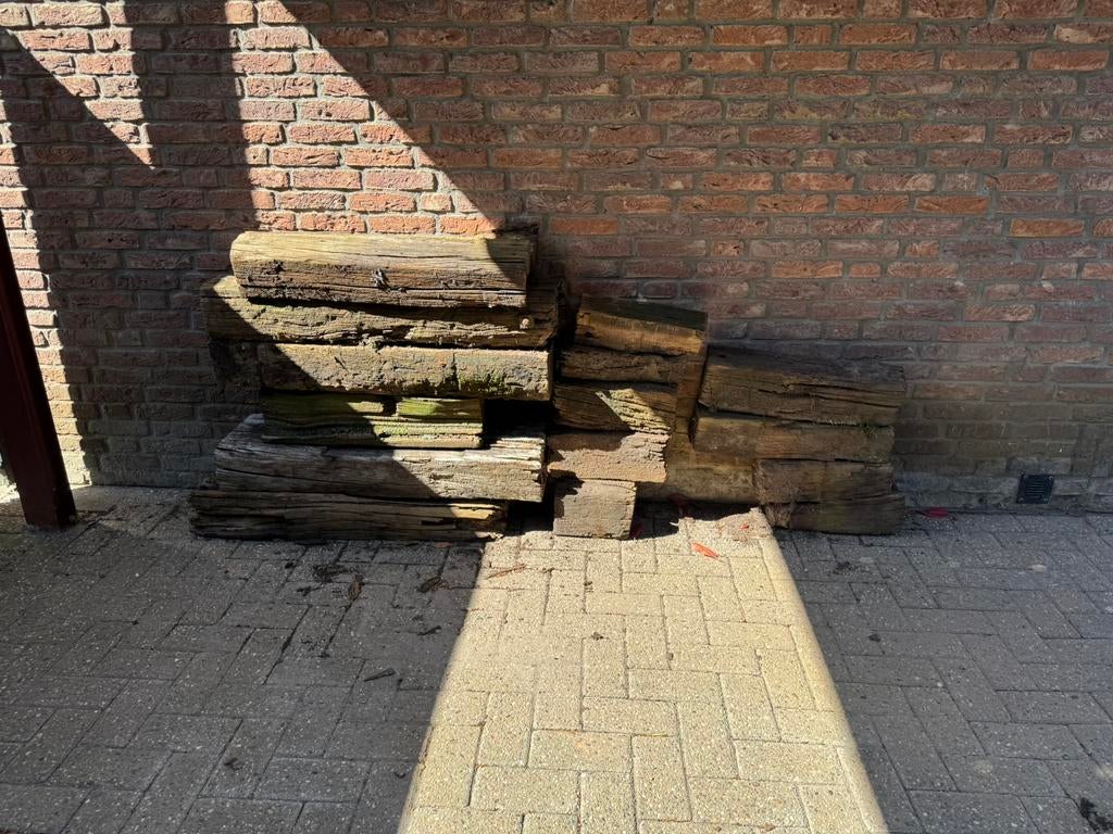 Bielzen (gratis af te halen), Ophalen, Zo goed als nieuw, Hout