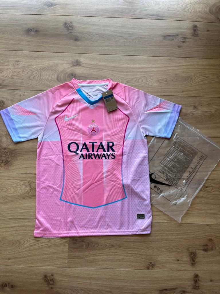 Nike PSG Voetbalshirt Roze Maat M - Nieuw met labels, Ophalen of Verzenden, Nieuw, Maat 48/50 (M), Roze