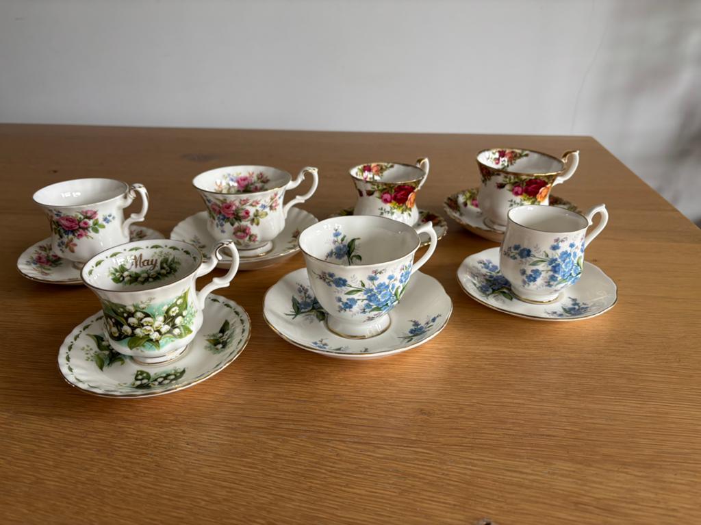 Royal Albert servies 7 delig, gesigneerd aan onderkant, Ophalen of Verzenden