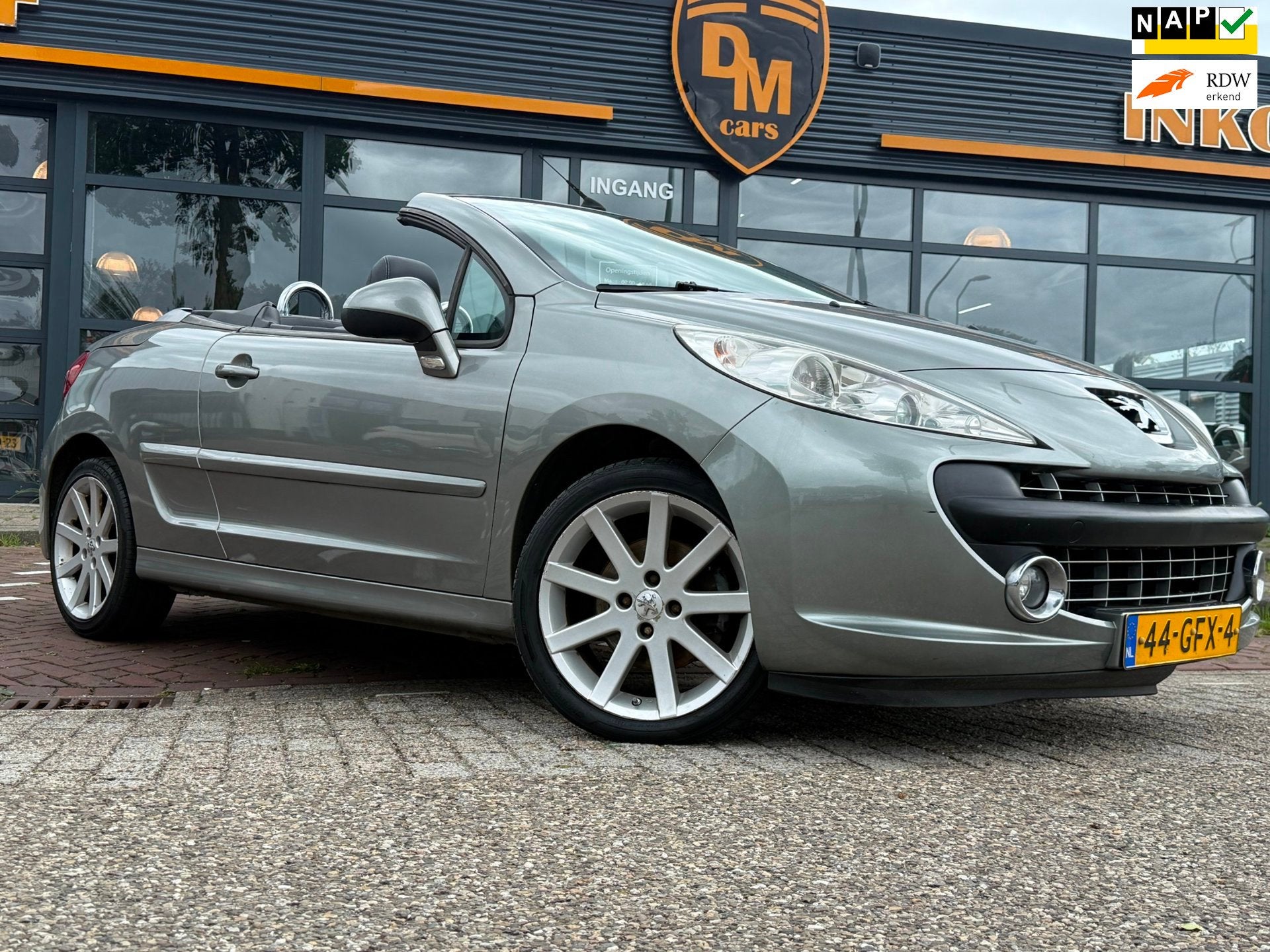 Peugeot 207 CC 1.6 VTi Roland Garros | Cabrio | Cruise | Air, Voorwielaandrijving, 15 km/l, Gebruikt, 4 cilinders