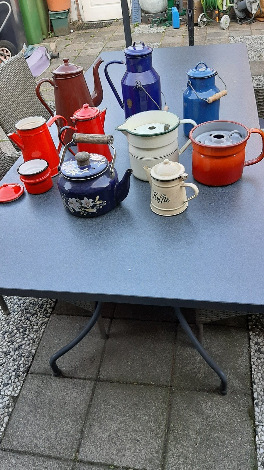 emaille potten koffie  thee melkkokers en melkbussen, Ophalen, Emaille, Pot, Bus of Blik
