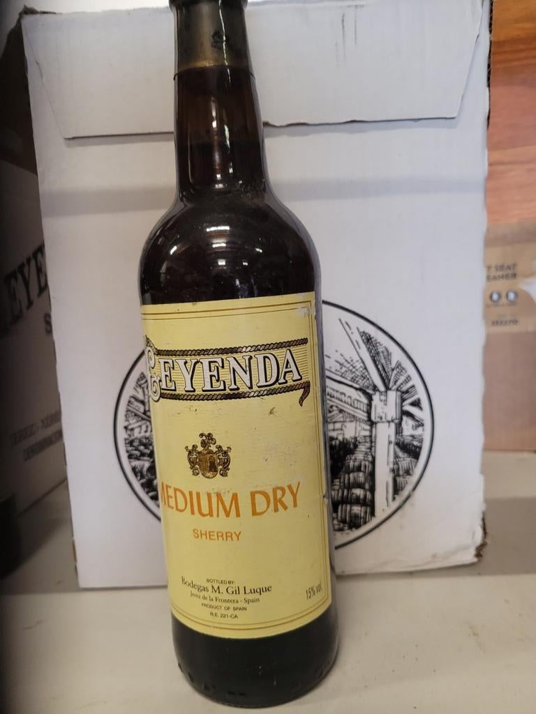 Leyenda Medium Dry Sherry - Spaanse Wijn, Verzamelen, Wijnen, Ophalen, Nieuw, Spanje, Overige typen