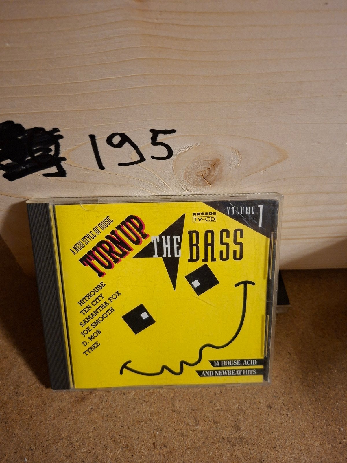 Turn Up The Bass Volume 1 - House, Acid & Newbeat Hits, Cd's en Dvd's, Ophalen of Verzenden