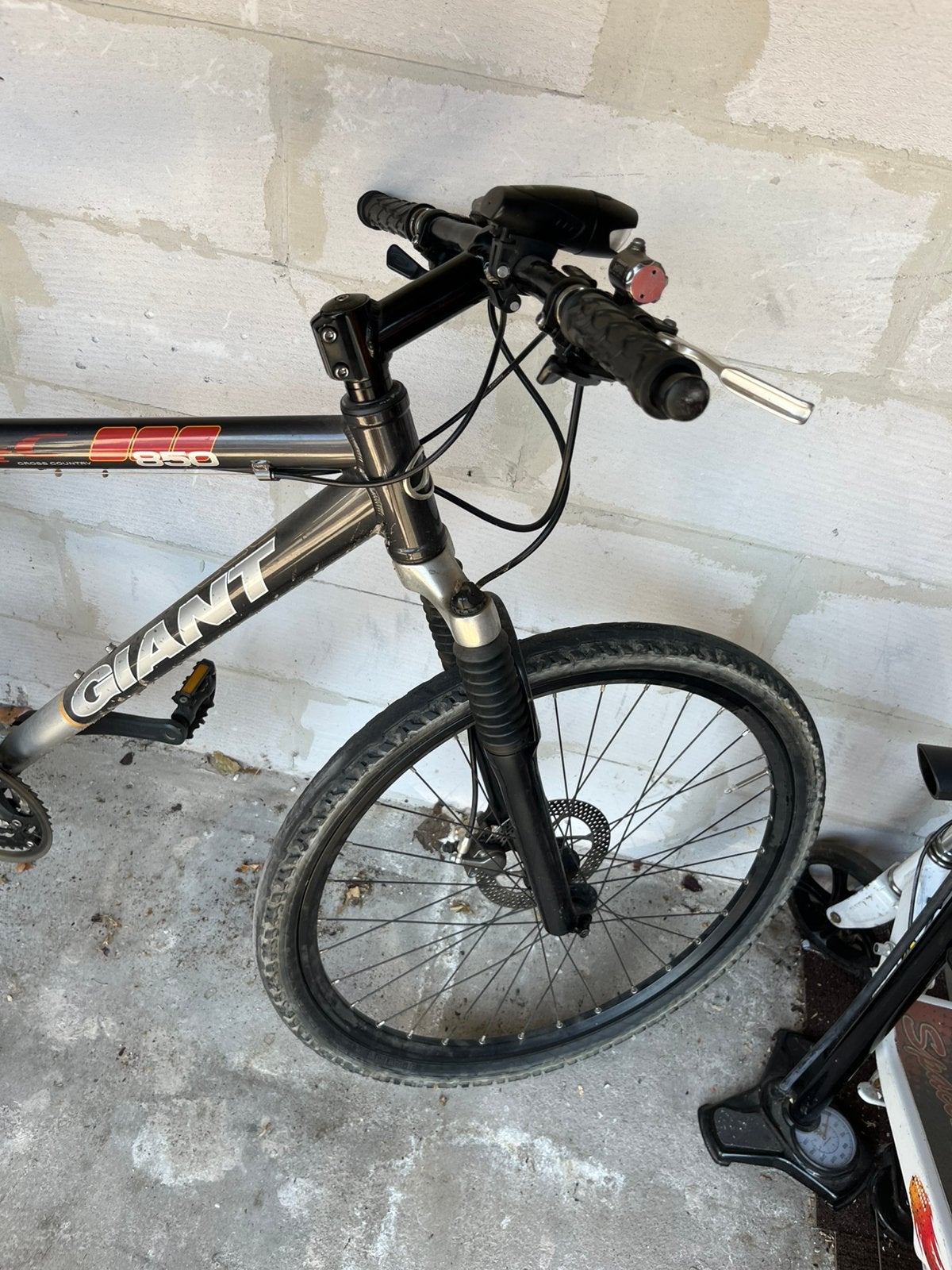 Opknapper, Fietsen en Brommers, Fietsen | Mountainbikes en ATB, Ophalen, Gebruikt, Heren, Giant