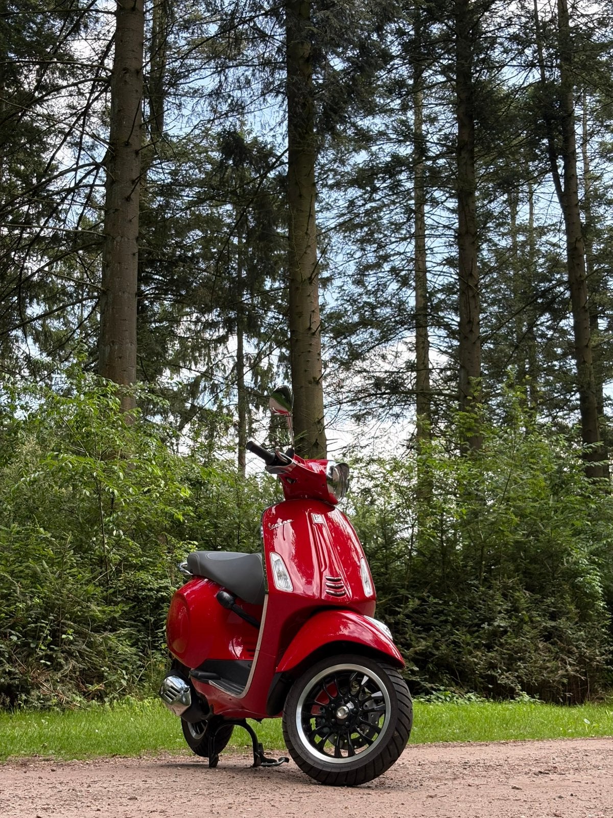 Vespa primavera, Geel kenteken., Ophalen of Verzenden, Zo goed als nieuw, Benzine, Overige modellen