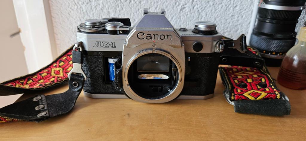 Canon AE1 body, Audio, Tv en Foto, Fotocamera's Analoog, Ophalen of Verzenden, Spiegelreflex, Canon