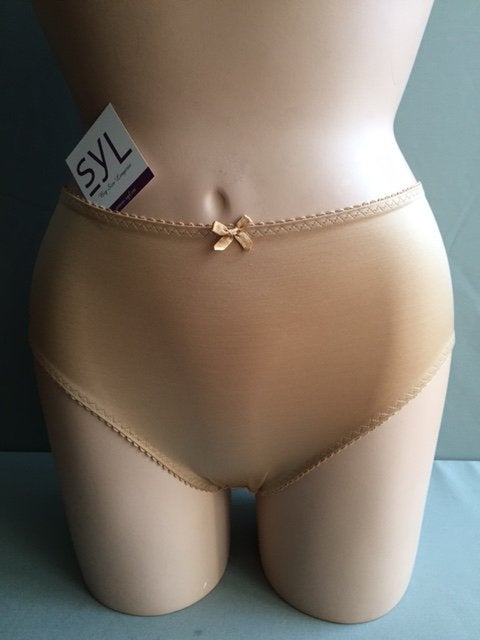 Syl taille slip maat 54-56 Model maia mocca, Verzenden, Beige, Slip
