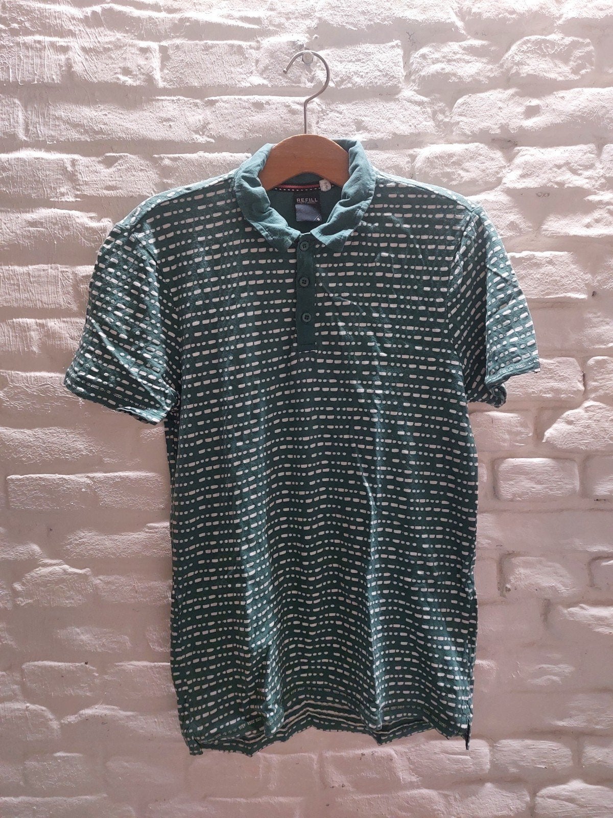 Refill Polo Shirt Maat S - Groen met Wit Patroon, Kleding | Heren, Polo's, Verzenden, Refill, Zo goed als nieuw, Groen