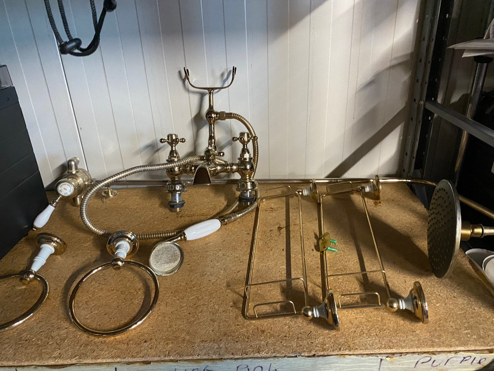 Badkamer kraan gouden kraan en douchekraan retro, Verzenden