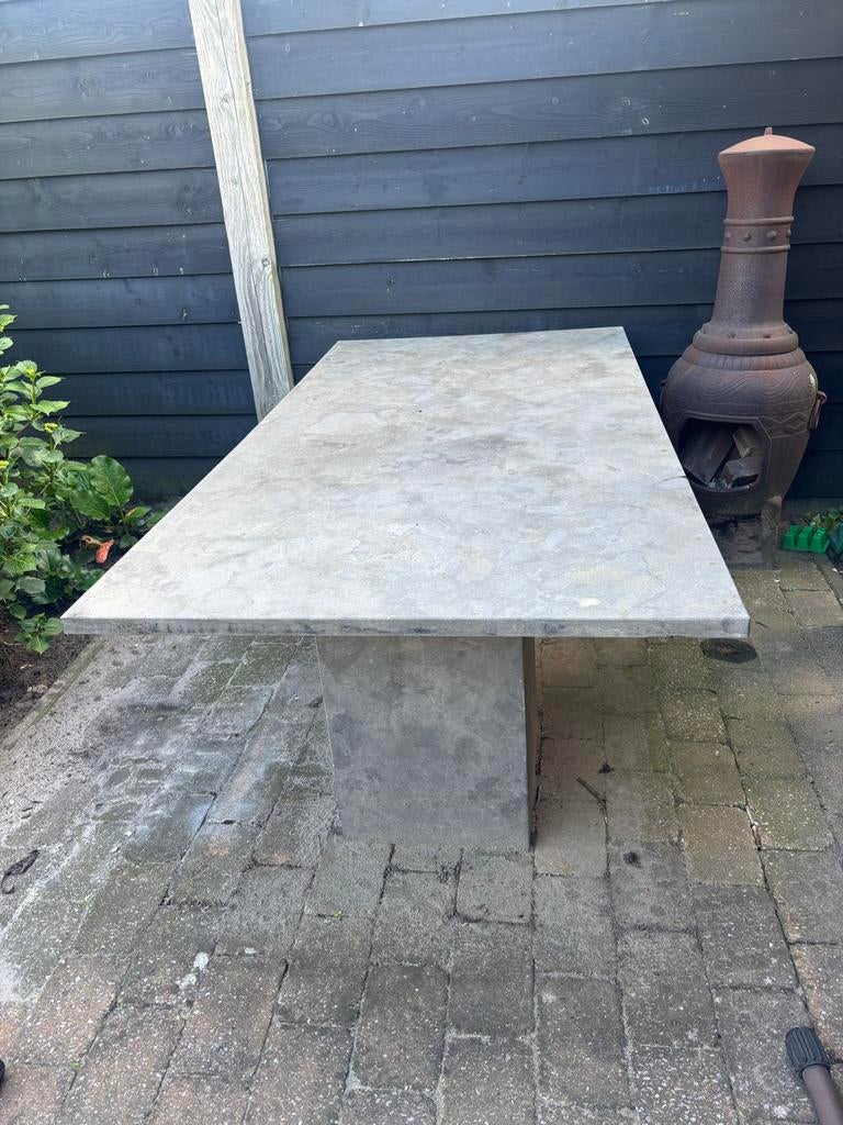 Robuuste hardstenen tuintafel - 200x100x75 cm, Tuin en Terras, Tuintafels, Ophalen, Gebruikt, Rechthoekig, Overige materialen