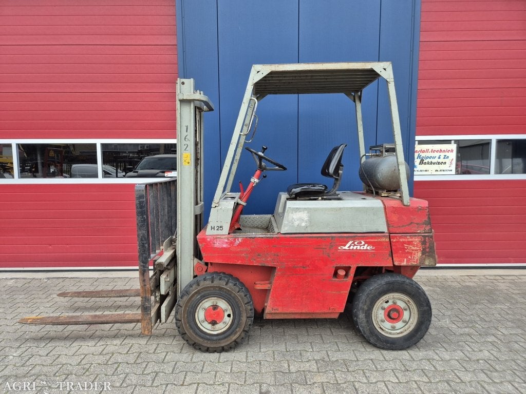 LINDE H25 LPG HEFTRUCK 2.5 TONS MET SIDESHIFT, LPG, Linde, -, Linde