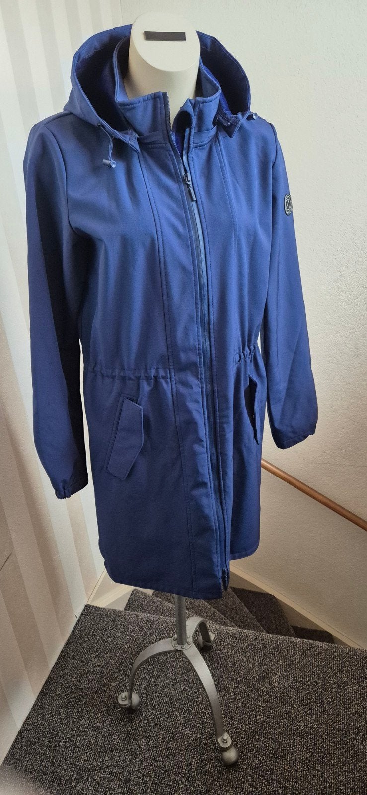Yest Outdoor Jas - Blauw - Maat M, Maat 38/40 (M), Blauw, Ophalen of Verzenden, Zo goed als nieuw