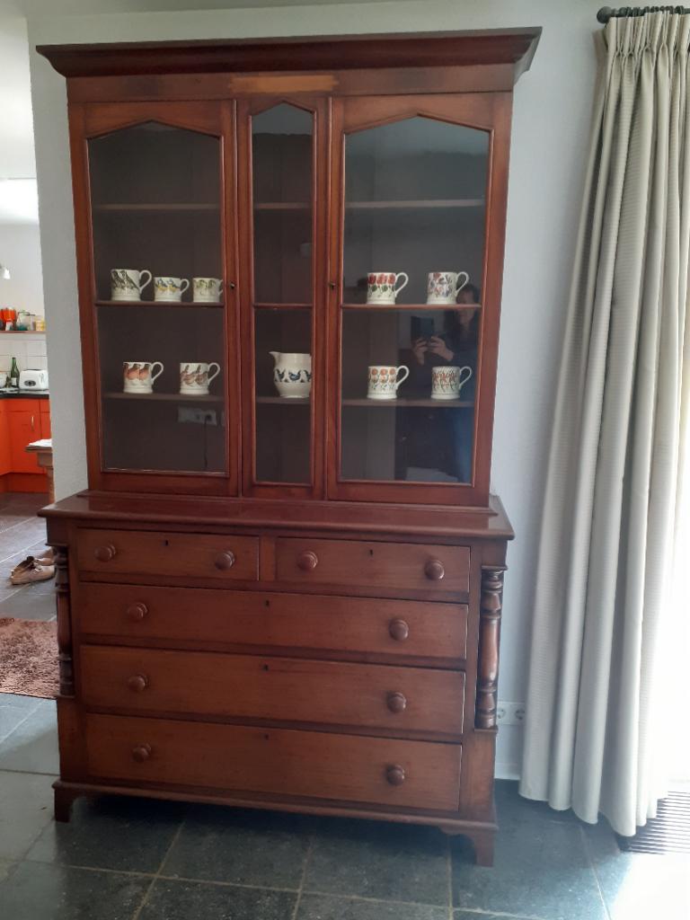Mahoniehouten vitrinekast, Gebruikt, 100 tot 150 cm, 25 tot 50 cm, Ophalen
