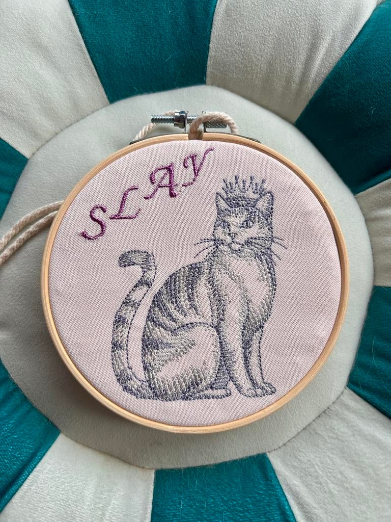 Handgemaakt katten borduurwerk, Ophalen of Verzenden, Nieuw, Machineborduren, Overige typen