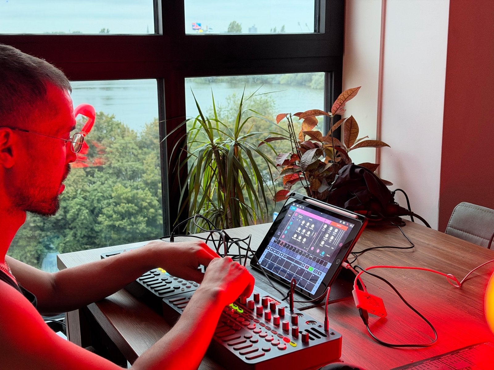 Sonicware LIVEN Ambient Zero - Synthesizer/Sequencer, Overige aantallen, Zo goed als nieuw, Met midi-aansluiting, Ophalen