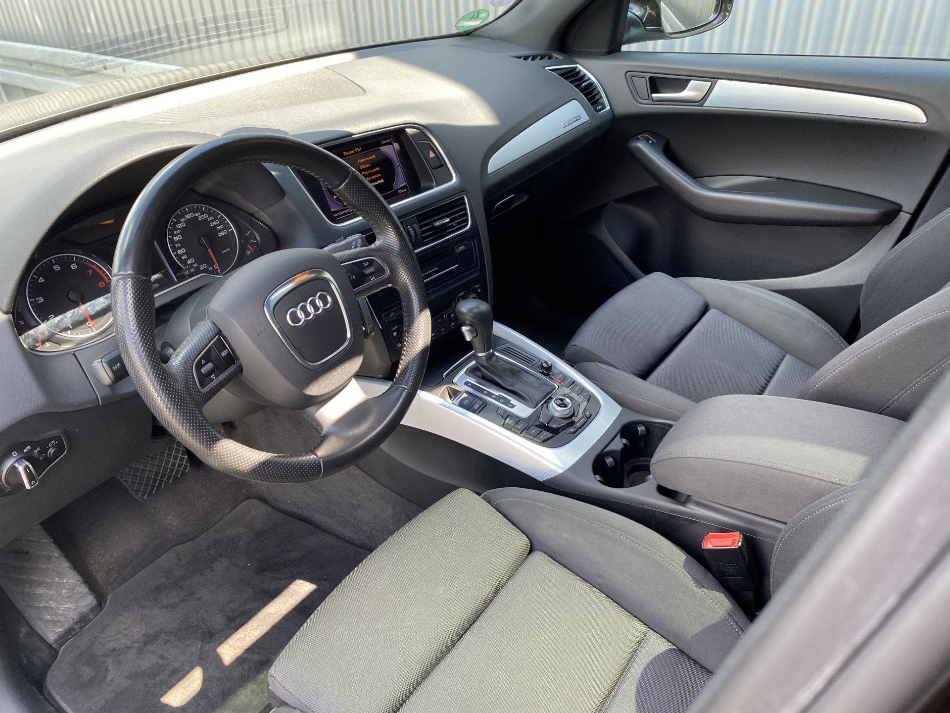 Audi Q5 2.0 TFSI quattro Pro Line AUTOMAAT, Clima, Stoelvw,, Auto's, Automaat, Stof, Gebruikt, 4 cilinders