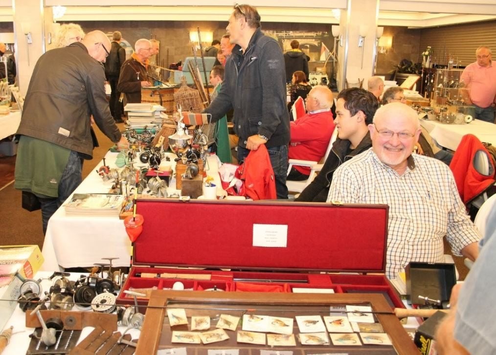 Hengelsport Verzamelbeurs -Vught- Zaterdag 17 OKTOBER, Ophalen of Verzenden, Gebruikt, Overige typen