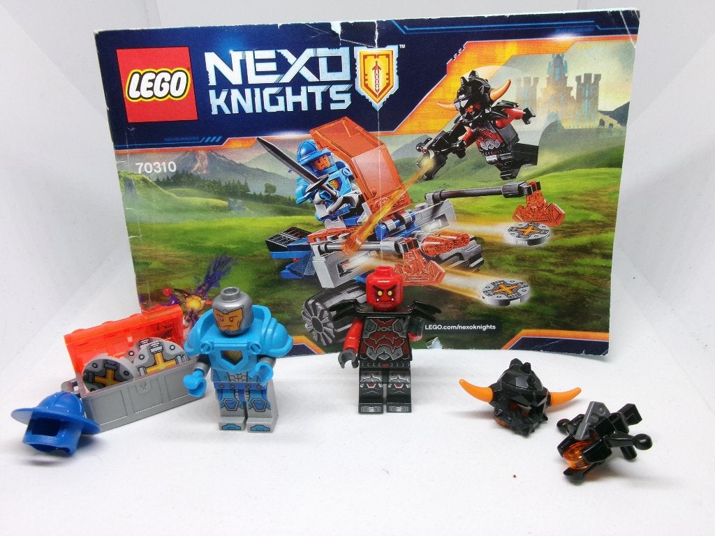 Lego Nexo Knights 5 sets, Ophalen of Verzenden, Zo goed als nieuw, Compleet, Complete set
