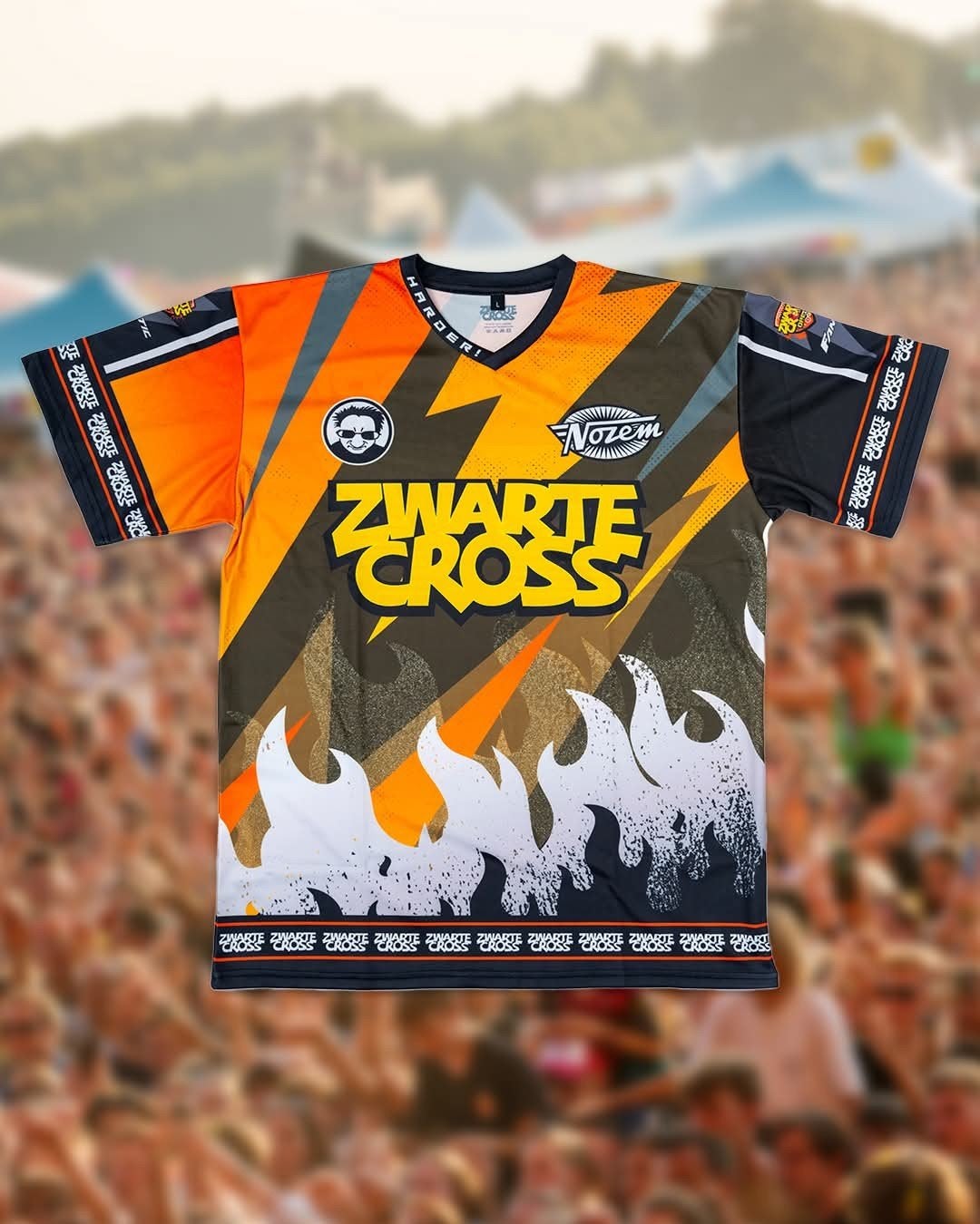 Ruilen - Zwarte Cross Harder maat L tegen maat M, Kleding | Heren, T-shirts, Ophalen of Verzenden, Nieuw, Zwart