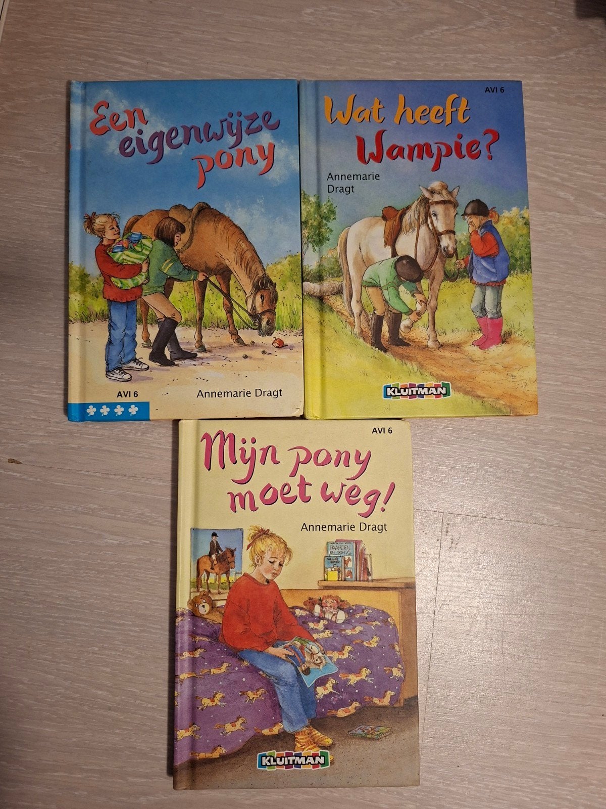 3 ponyboeken, Ophalen of Verzenden, Fictie algemeen